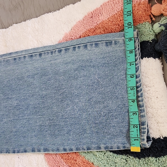 Forever 21 Wide-Leg Cargo Jeans - Picture 11 of 12